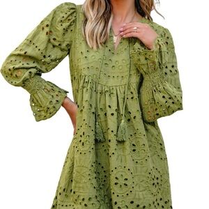 [🟡 Bundle 10 items for $25] 
Green Eyelet Cotton Dress